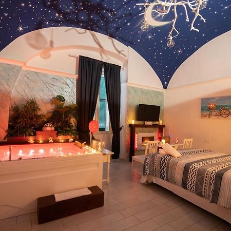 Stabiae Luxury Rooms กาสเตลลัมมาเร ดิ สตาเบีย ภายนอก รูปภาพ
